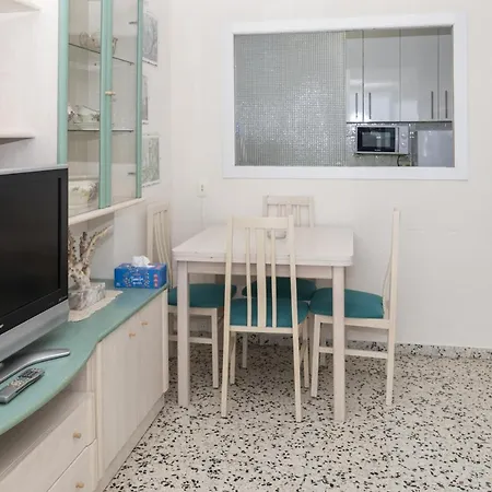 Apolo, 3º-16 Apartamento *